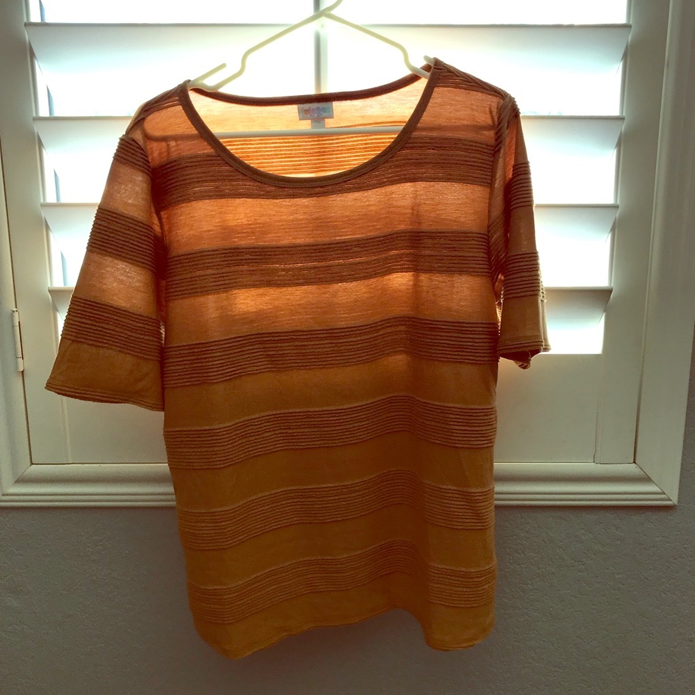 2X lularoe pintuck Yellow Gigi